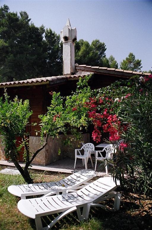 Tenuta Molino Di Mare- Ecoresort Con Villini Rodi Garganico Exterior foto