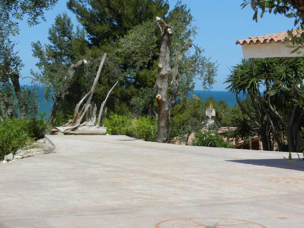 Tenuta Molino Di Mare- Ecoresort Con Villini Rodi Garganico Exterior foto
